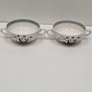 Vintage Alfred Meakin China Hedgerow Pattern Set of 2 Soup Bowls 4 1/2 inches