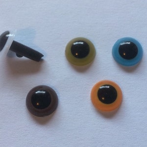 10 pairs 7.5 mm safety eyes solid colours image 3