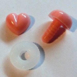 13 mm nose heart light pink