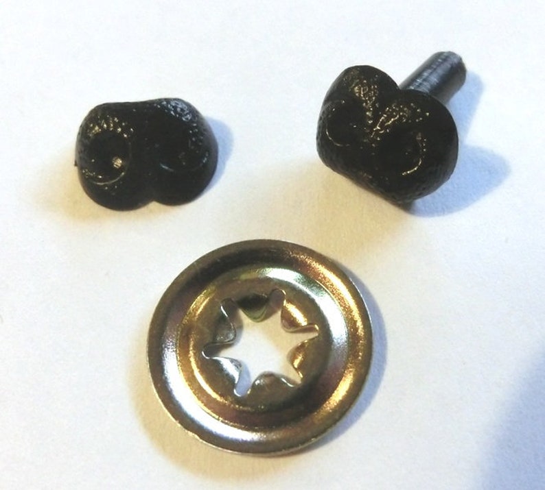 10 mm bear noses black image 1