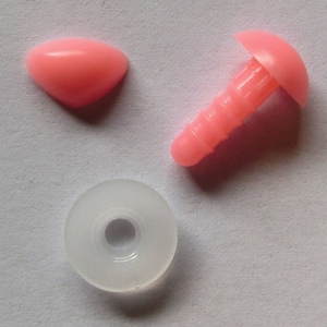 9 mm noses triangle pink