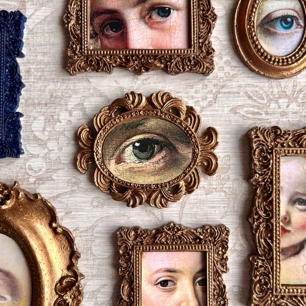 Handmade Plaster Mini Frame Print, Handmade Decor Vintage Art Magnet Lovers Eye Portrait 9x7cm