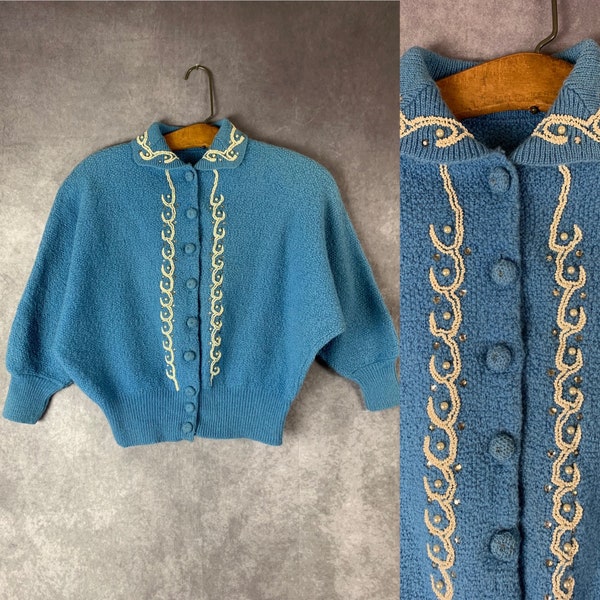 Vintage 1940s 50s Blue Rhinestone Pearl Sweater