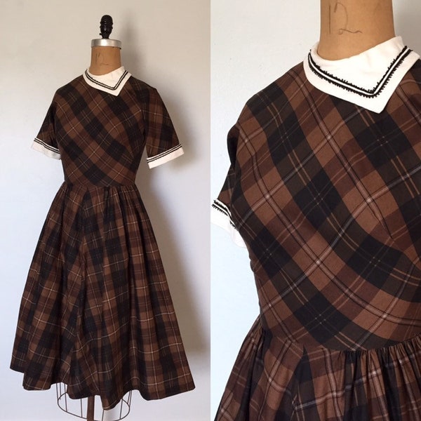 1950's Brown + Black Plaid Dress / Vintage 50s Cotton Fit + Flare Day Dress (xs)