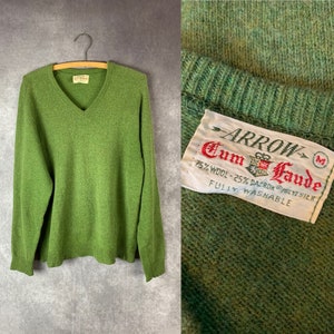 Vintage 60s Mens Arrow Cum Laude Green V-neck SweaterM image 1