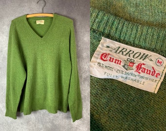 Vintage 60s Men’s Arrow Cum Laude Green V-neck Sweater(M)