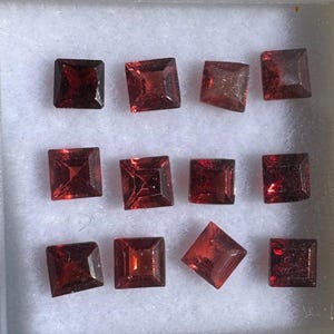 Box of Natural Garnets – Mixed Sizes - Square
