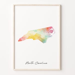 North Carolina Aquarell Karte Druck, Lebendiges Nord Carolinisches Kunst Poster, Bunte Country Wandkunst, Geschenk für Reisende, C26-227