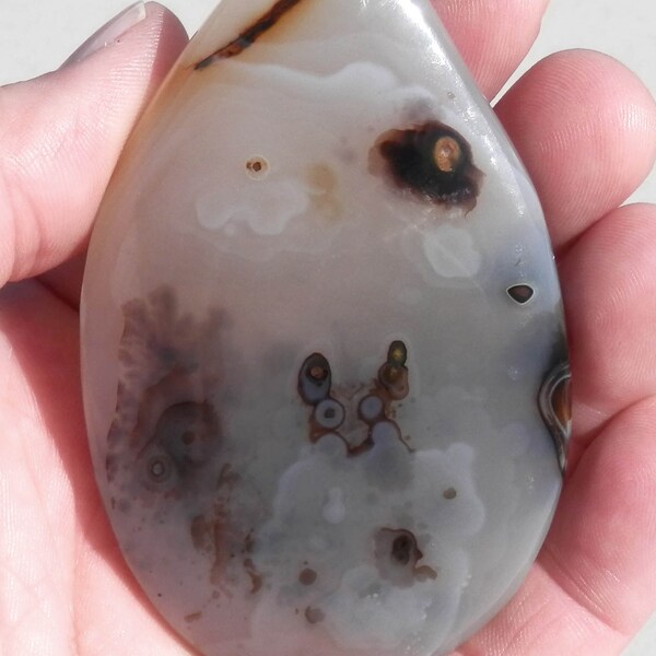 SPD-105   Mad River Dendritic Agate Large Polished Palm Stone