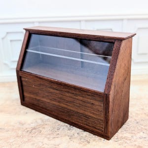 Dollhouse Miniature 1:12 Store Display case