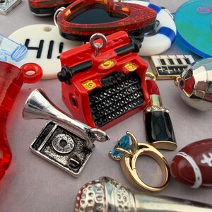 Taylor Swift Friendship Bracelet Kit: Swiftie Beads, Charms, String, TLOAS image 2