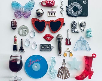 The Taylor Swift Collection of Charms, Trinkets and miniatures