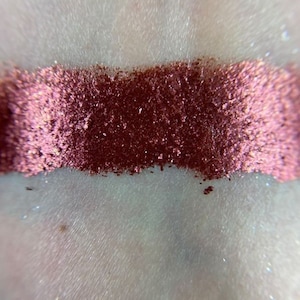 Gravity Eyeshadow