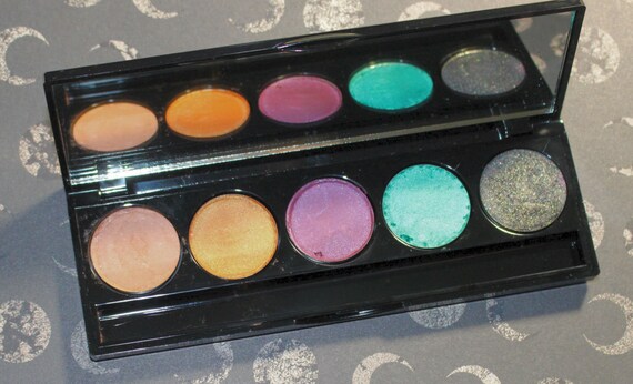 The Sanderson Sisters Eyeshadow Palette The Sanderson Sisters Eyeshadow Palette