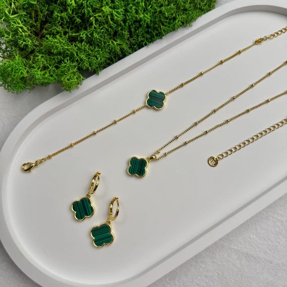 Parure de bijoux en or 18 carats avec trèfle en malachite