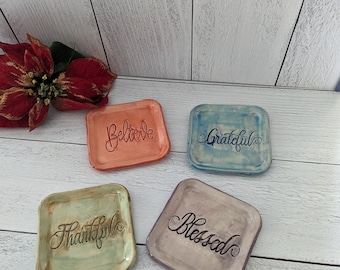 Inspirational Square Plates wwith Affirmational words, Believe, Gratitude, Thankful, Blessed