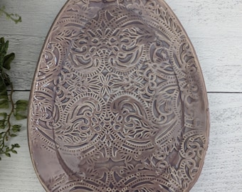 Egg Shaped Ceramic Dish with an Elegant Lace Design