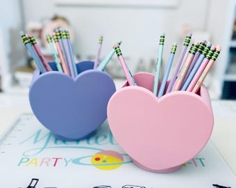 Heart Pencil Holder - Cute Desk Decor for Teachers & Artists