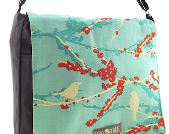 Bolso bandolera con estampado de pájaros azules y naranjas / Bolso cruzado para portátil / Bolso de lona inspirado en la naturaleza