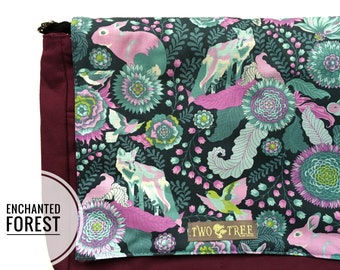 Bolso cambiador/tableta ENCHANTED Forest MESSENGER