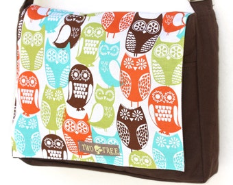 Bolso bandolera marrón con diseño de búho sueco / Bolso cruzado para portátil / Bolso de mano para profesora con temática de bosque / Regalo para amantes de la naturaleza