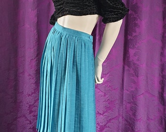 Vintage Mod 1960s Turquoise Knife Pleat Skirt by St Michael