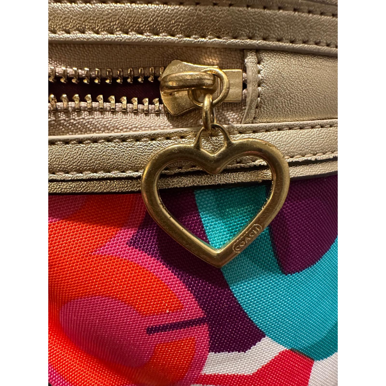 Y2K 2000s Coach Poppy Glam Heart Logo Tote shoulder bag / handbag Coach Poppy Signature Glam Tote Large Grey Monogram Pink  main image 2