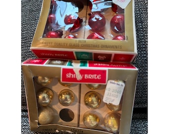Vintage Shiny Brite Glass Christmas Ornaments Red Gold 2 Boxes 22 Total USA MCM