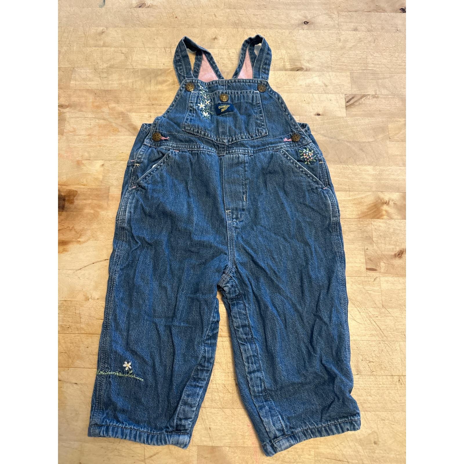 ヴィンテージ OshKosh Bgosh 刺繍入りフローラルデニムオーバーオール