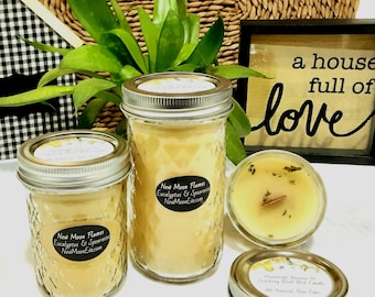 100% Beeswax Eucalyptus & Spearmint Candles with Crackling Wood Wicks / Allergy-Friendly / Use Indoors and Outdoors / Handmade / Mason Jar