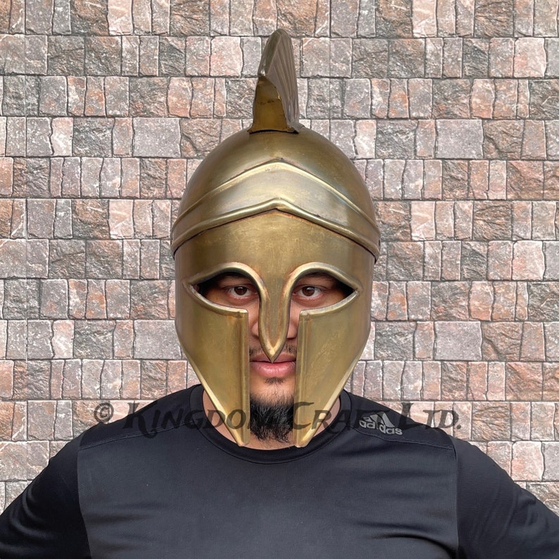 medieval_greek_helmet