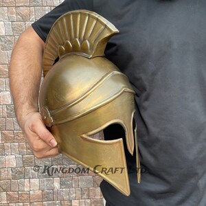 medieval_greek_helmet