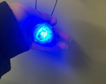 hex core necklace