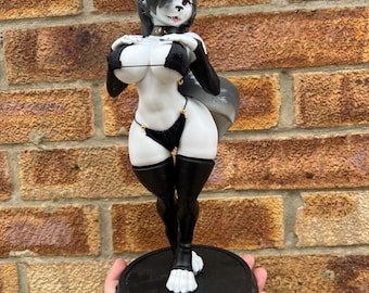 luna figure