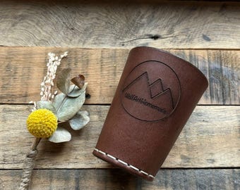 Würfelbecher aus Leder, personalisiert, gelasert, Handmade, Geschenkidee
