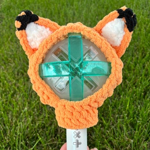 TXT Yeonjun Fox Crochet Lightstick Moabong Cover