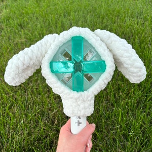 TXT Soobin Bunny Crochet Lightstick Moabong Cover
