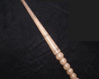 WALNUT MAGIC WAND, Solemnity - Inner Clarity - Introspection - Handmade, Pagan, Wicca, WiZARD, Fairy, Druid, Potter