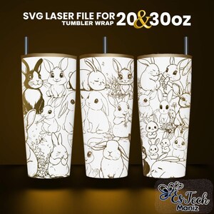 K&ouml;nnte beinhalten: SVG-Laserdatei f&uuml;r einen 20 & 30 oz Tumbler-Wrap mit wei&szlig;em Hintergrund und einer schwarzen und wei&szlig;en Umrandung von mehreren Kaninchen. Das Design ist perfekt f&uuml;r einen personalisierten Tumbler.
