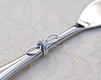 Infinity knot wedding cake cutter, tying the knot cake knife and server in one, love knot cake cutter, knot cake knife unique cake server