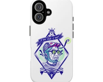 Könnte beinhalten: Eine weiße Smartphone-Hülle mit einer grafischen Illustration einer Person, die eine Kappe und eine Brille mit mehreren Augen trägt. Das Design umfasst einen blauen rautenförmigen Rahmen, ein Banner mit dem Text A new skate of mind.