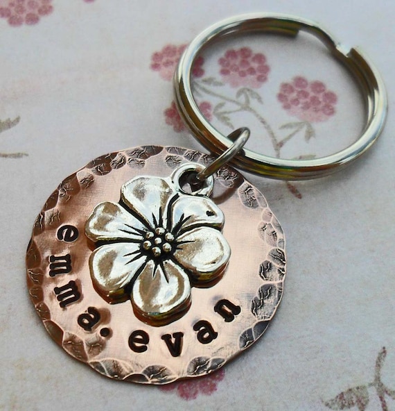 Flower Blossom Keychain- Personalized Apple Blossom  Keychain - Custom Names