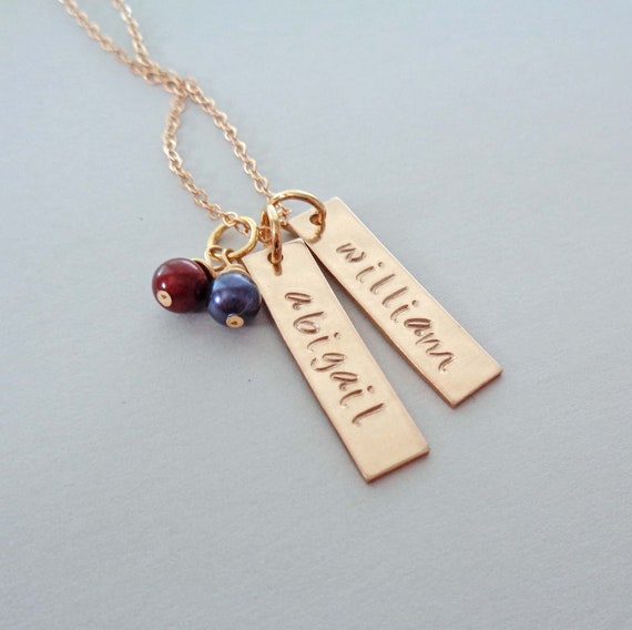 Gold Mother's Day Gift / Personalized Names Necklace / Gift for Mom Nana Mimi / Bar Necklace with Birthstone Pearls