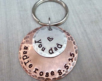 Love you Dad Keychain - Custom Named Dad Keychain - Fathers Day Gift - Personalized Father Dad Gift - My Daddy - Gift for Man