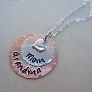 Maman Grand-mère Collier / Cadeau de fête des mères / Cadeau pour grand-mère / Bijoux de grand-mère