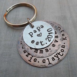 Papa Est Keychain Stack - Personalized Grandpa Dad Keychain -Father Dad Papa - Hand-Stamped Custom Names