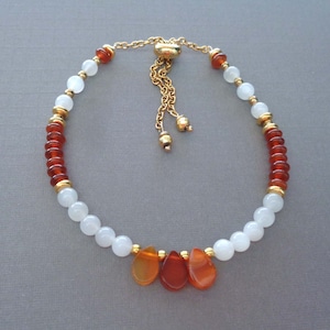 Moonstone Carnelian Bracelet / Beaded Carnelian Jewelry / Colorful Moonstone Bracelet / White Orange Jewelry