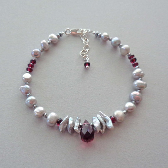 Fluorite, Garnet, AA Keshi and Potato Gray Pearls Bracelet in Sterling Silver / Glam Gray Pearl Bracelet / Siren Jewelry