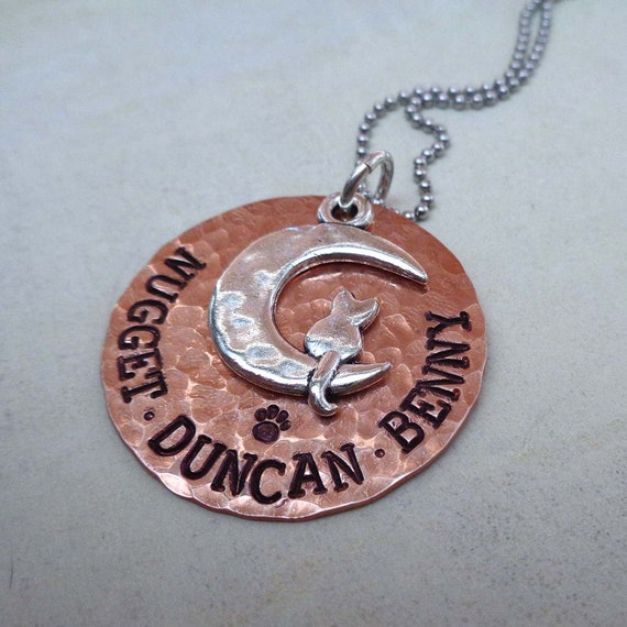 Love My Cat to the Moon Necklace - Custom Cat Names - Cat Mom Gift - Pet Lover Necklace - Cat Memorial Jewelry