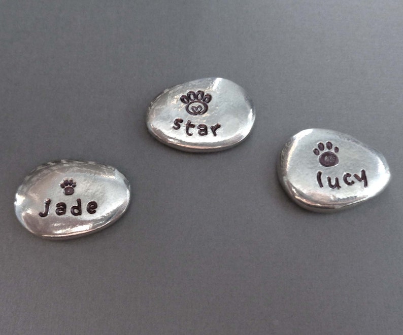 Pet Name Pocket Pebble / Memorial Cat Stone / Pewter Dog Name Pebble / Personalized Pocket Pebble / Custom Pet Name image 4